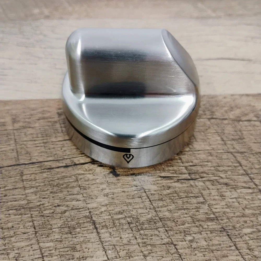 Genuine Dacor‎ Griddle Knob # 105377-08